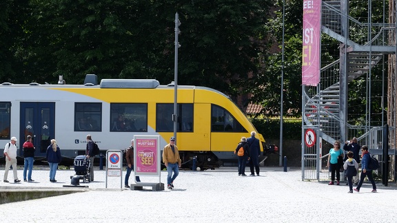 Train crossing