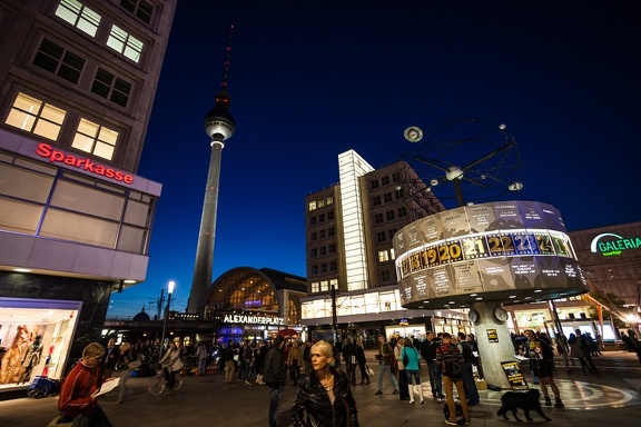 Alexanderplatz nightlife