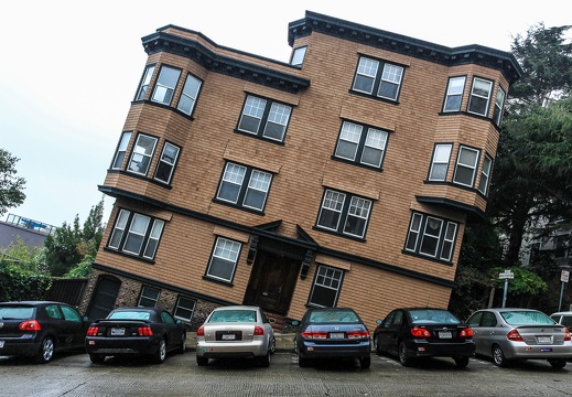 Crazy hill of San Francisco