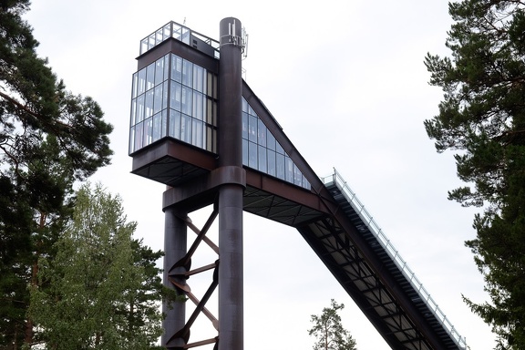 Ski jumping
