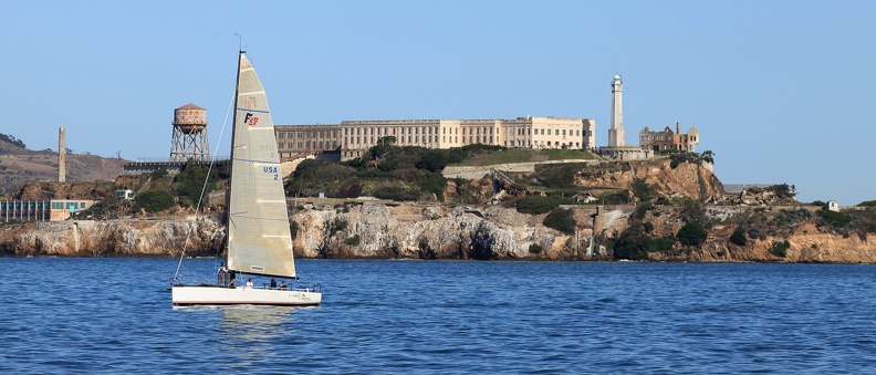 Sailing Alcatraz.jpg