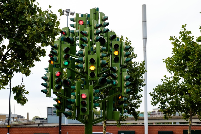 Traffic Light Tree-2.jpg