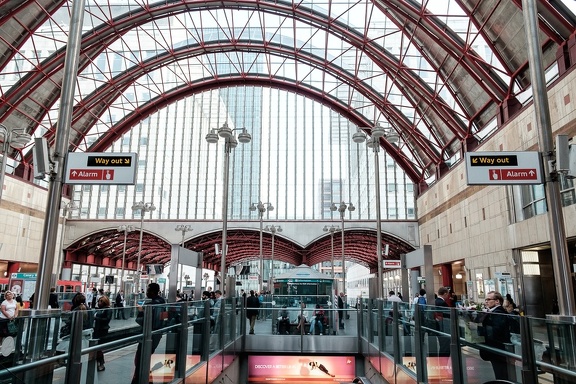 Canary Wharf DLR Station