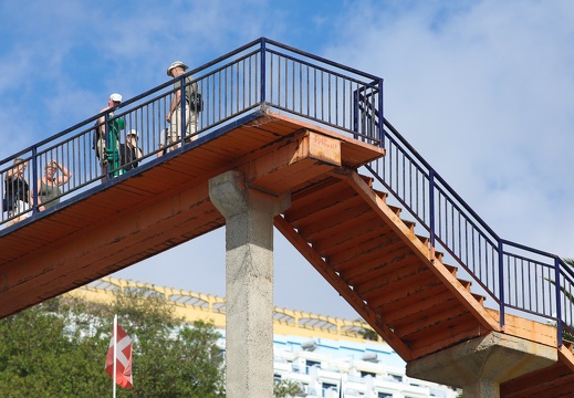 Pedestrian bridge