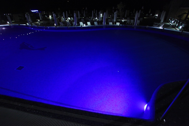 Blue pool-3.jpg