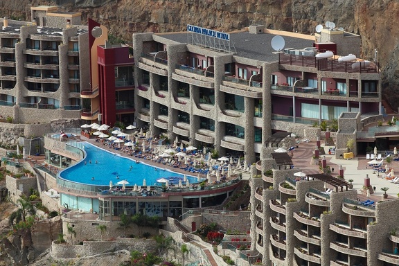 Gloria Palace Royal