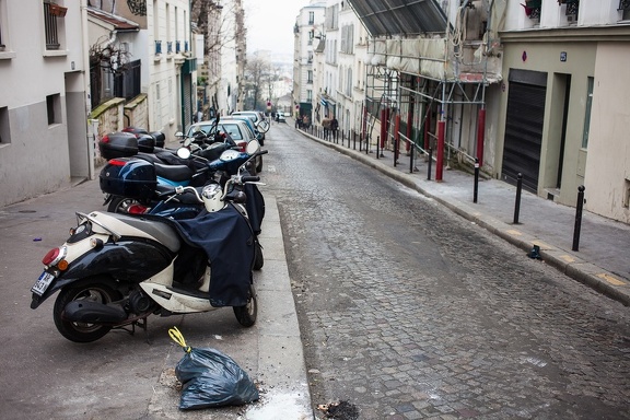 Montmartre street