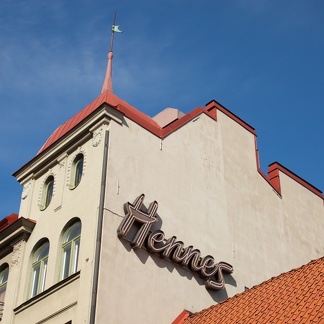 Hennes