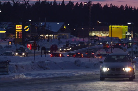 Night traffic